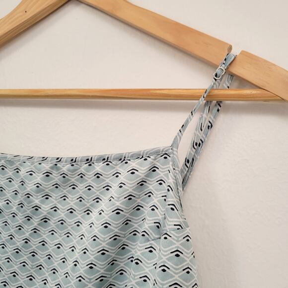 Victoria's Secret Camisole Large Mint Green Satin Art Deco Adjustable Straps - Picture 5 of 12